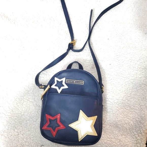Tommy Hilfiger Handbags - ⚘HP⚘Tommy hilfiger mini Crossbody bag (VIDEO ADDED